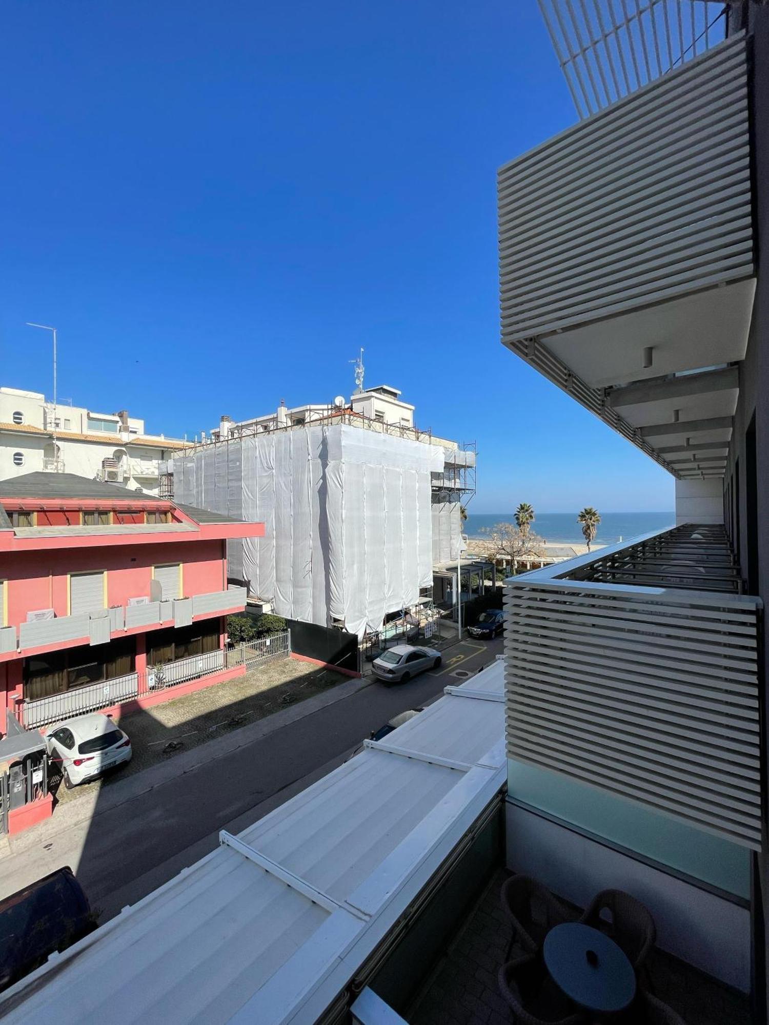 Club Hotel Riccione Zewnętrze zdjęcie